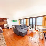 Seacliff Apartment